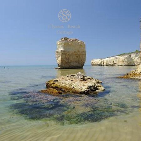 CASA SULLA SPIAGGIA con ACCESSO E SPIAGGIA PRIVATA Santa Maria Del Focallo Exterior foto