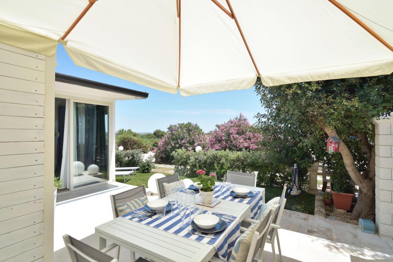 CASA SULLA SPIAGGIA con ACCESSO E SPIAGGIA PRIVATA Santa Maria Del Focallo Exterior foto