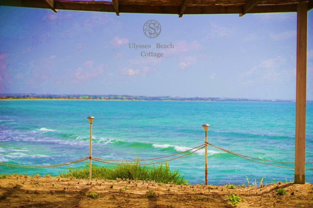 CASA SULLA SPIAGGIA con ACCESSO E SPIAGGIA PRIVATA Santa Maria Del Focallo Exterior foto
